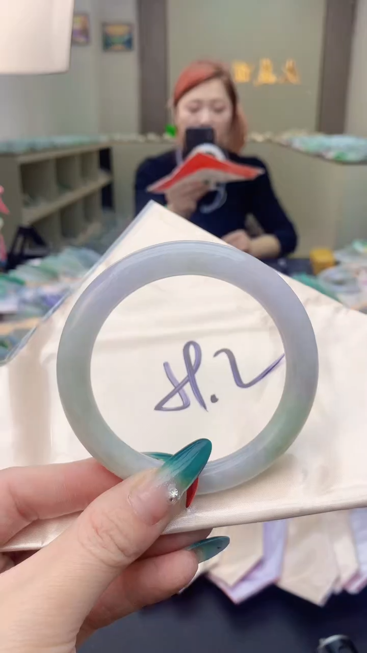 【闪购商品】翡翠手镯未镶嵌0816866881