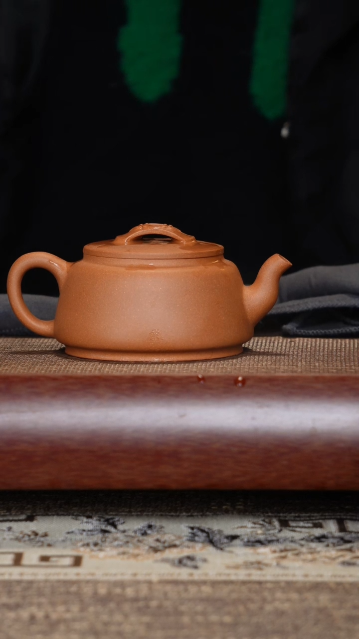 【闪购商品】紫砂茶壶微瑕如意汉瓦本山段半手工