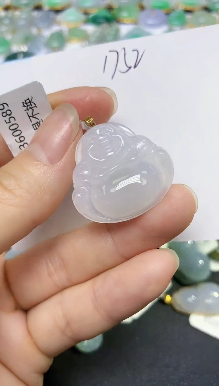 翡翠18K金镶嵌颈饰 天然翡翠A货