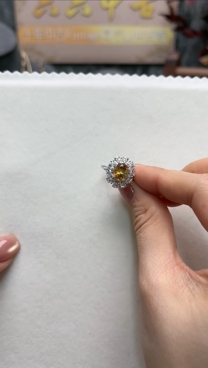 【闪购商品】水晶戒指银S925镶嵌aj2889