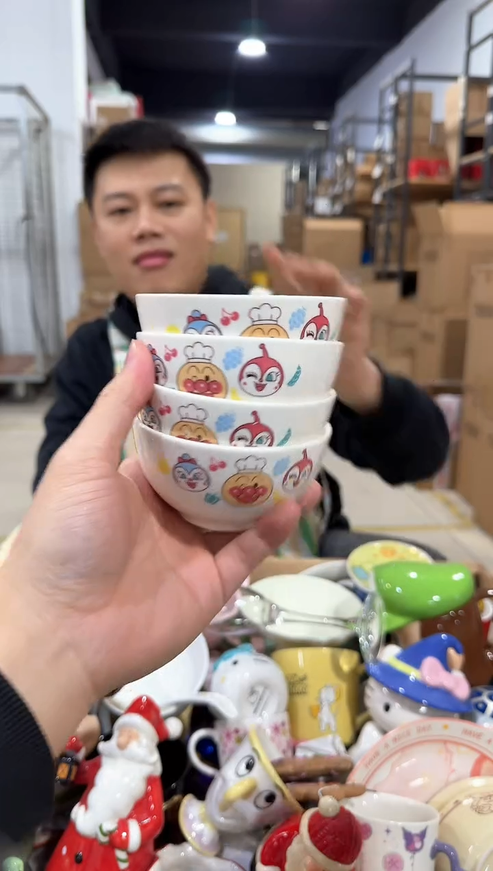 瓷片面包超人小碗4件套