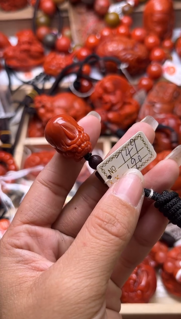 【闪购商品】南红玛瑙珠宝奇石未镶嵌749