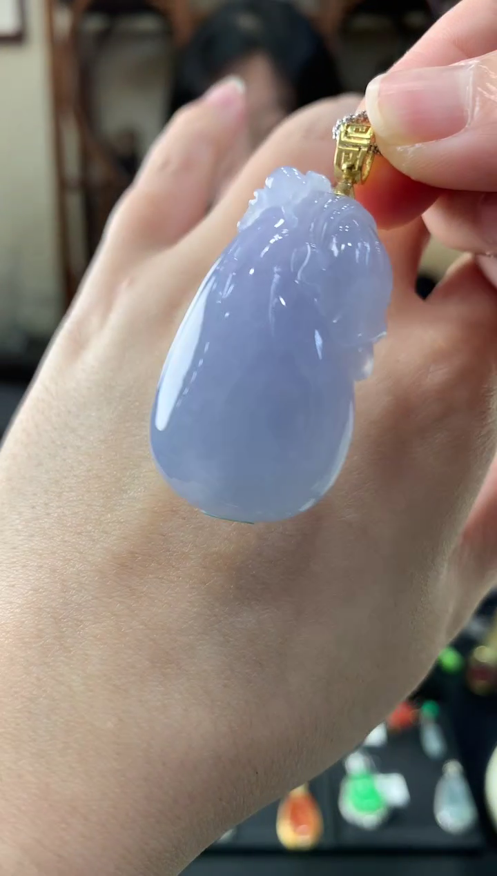 【闪购商品】翡翠吊坠(不含链)18K金镶嵌挂件