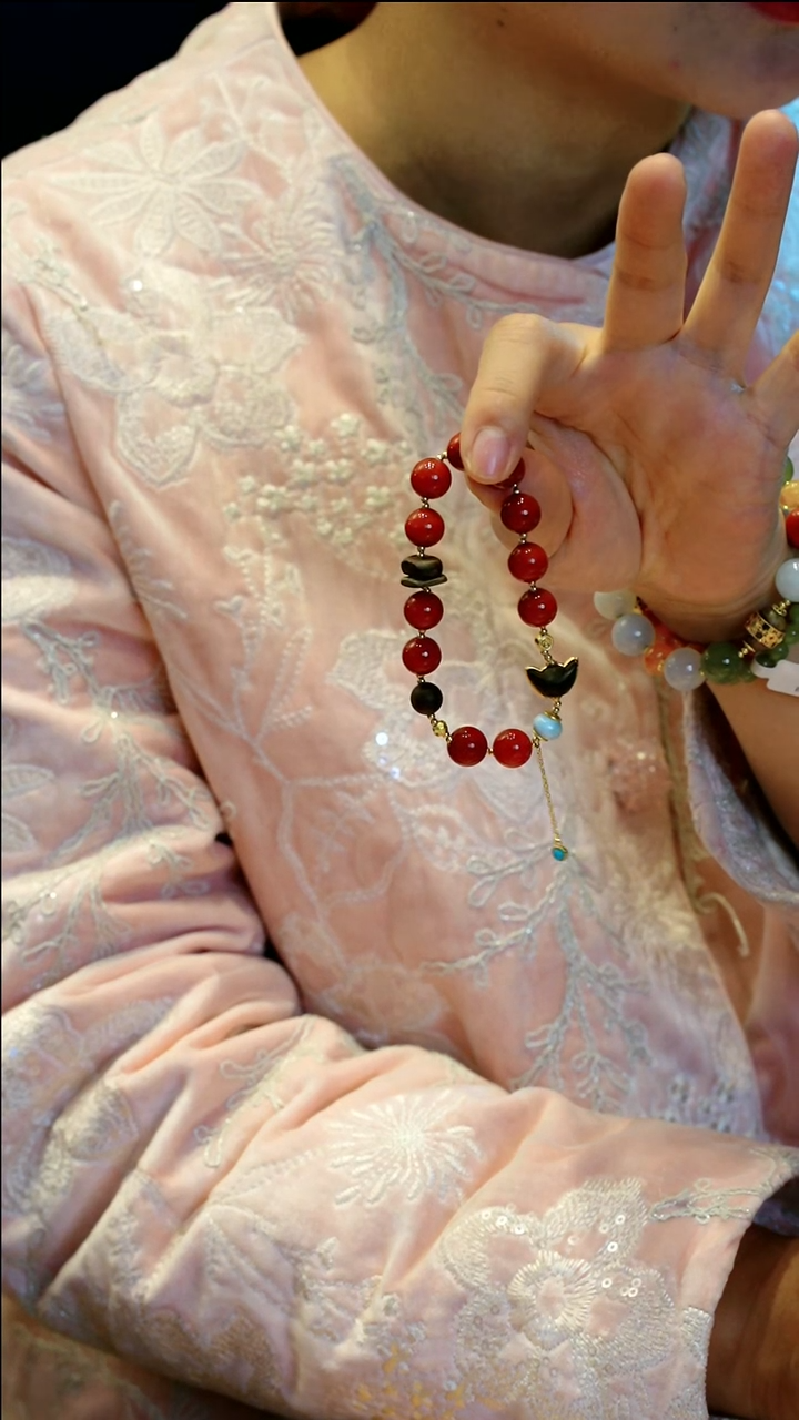 天空蓝手链--------