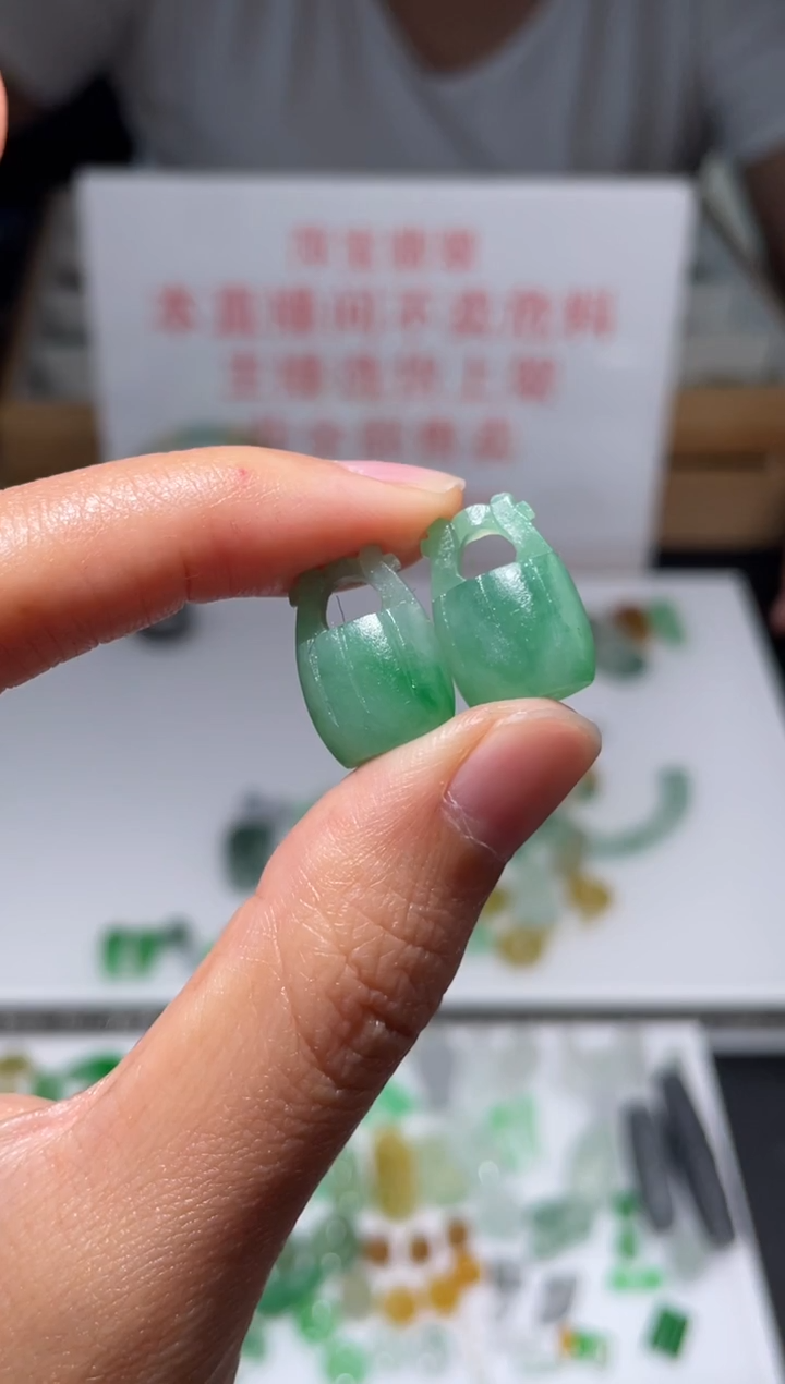 未镶嵌定制翡翠|毛货其它+0