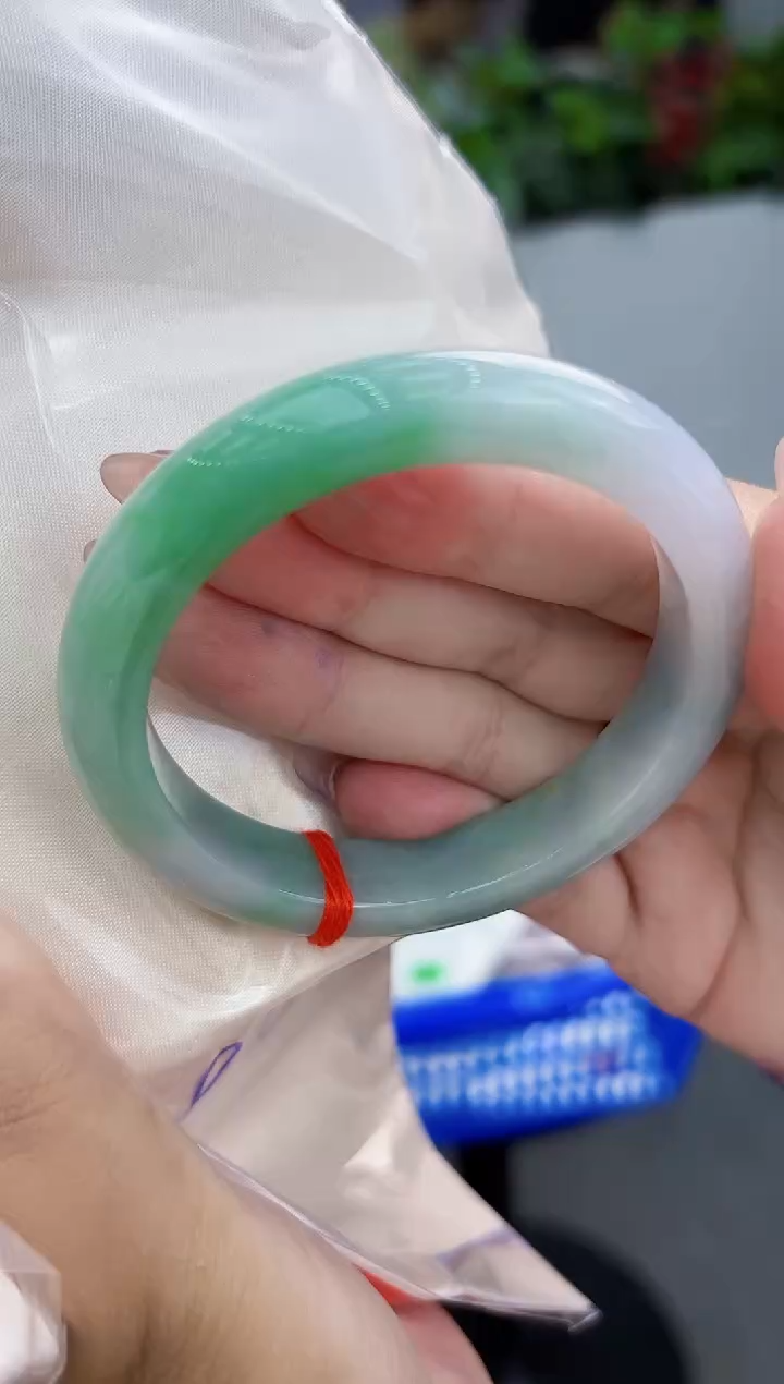 【闪购商品】翡翠手镯未镶嵌翡翠手镯