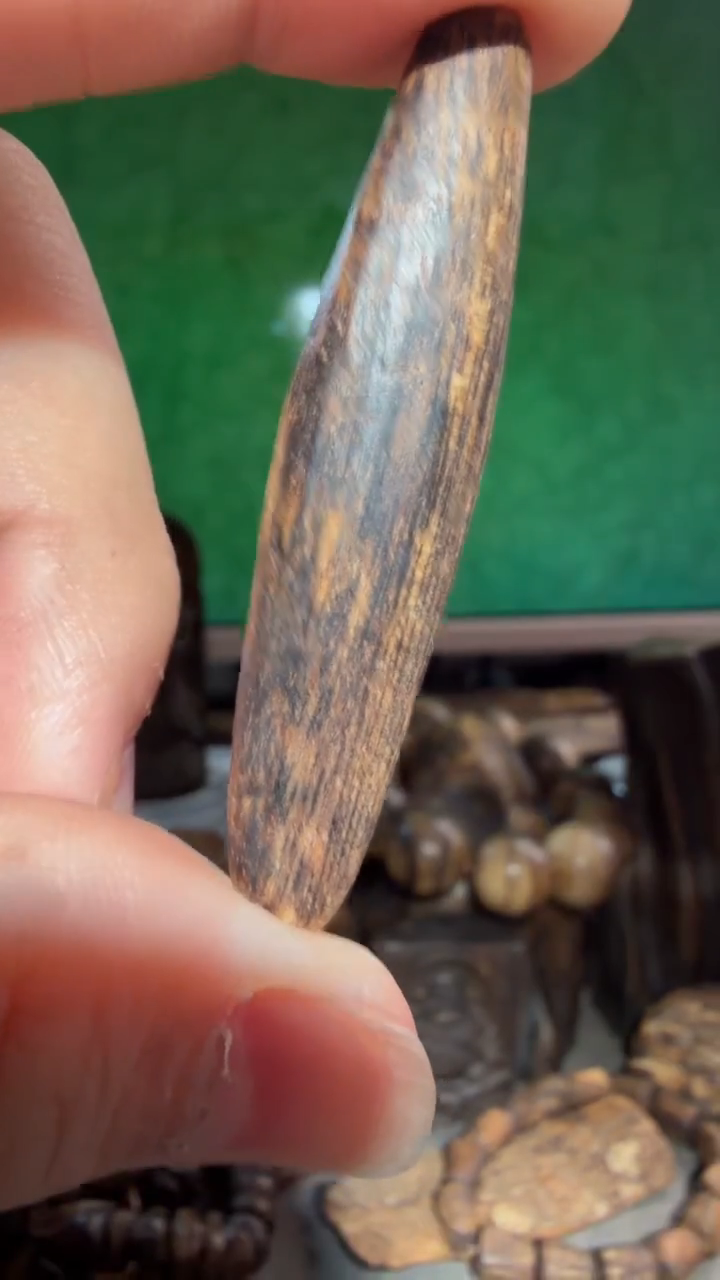 沉香吊坠多样性发一