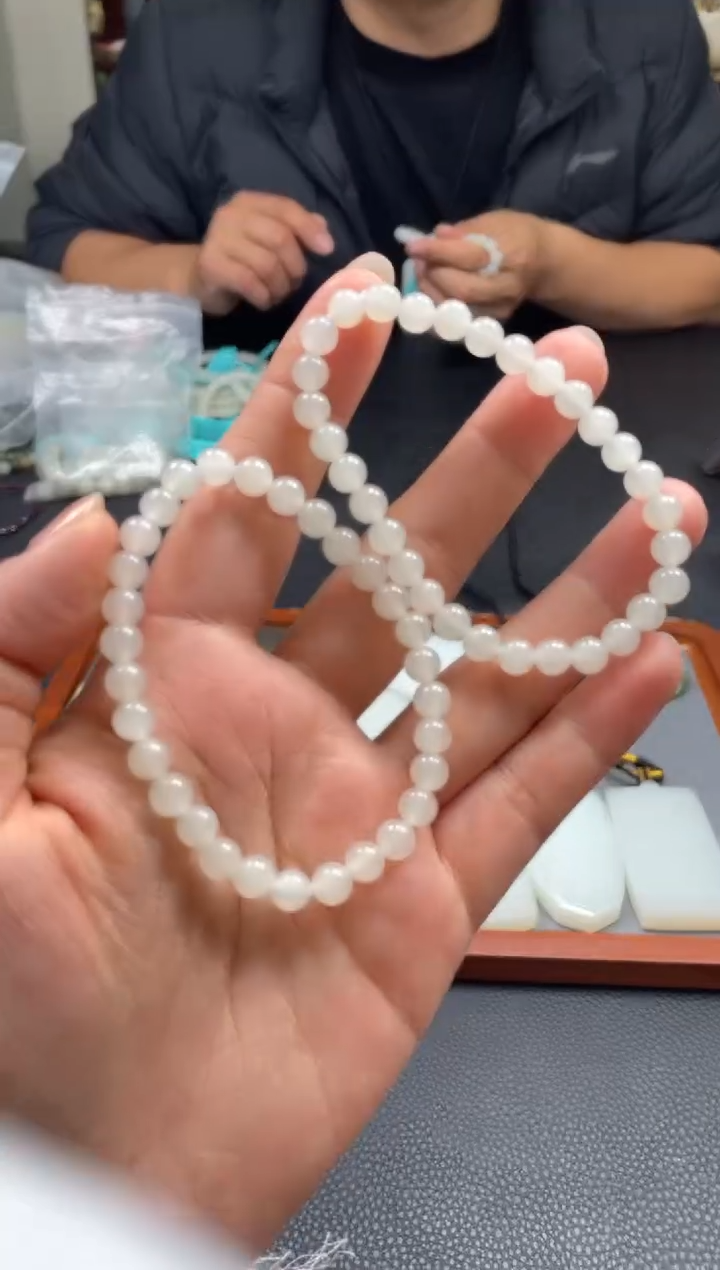 【闪购商品】和田玉手串未镶嵌-26HDJT0142774多样性发其一