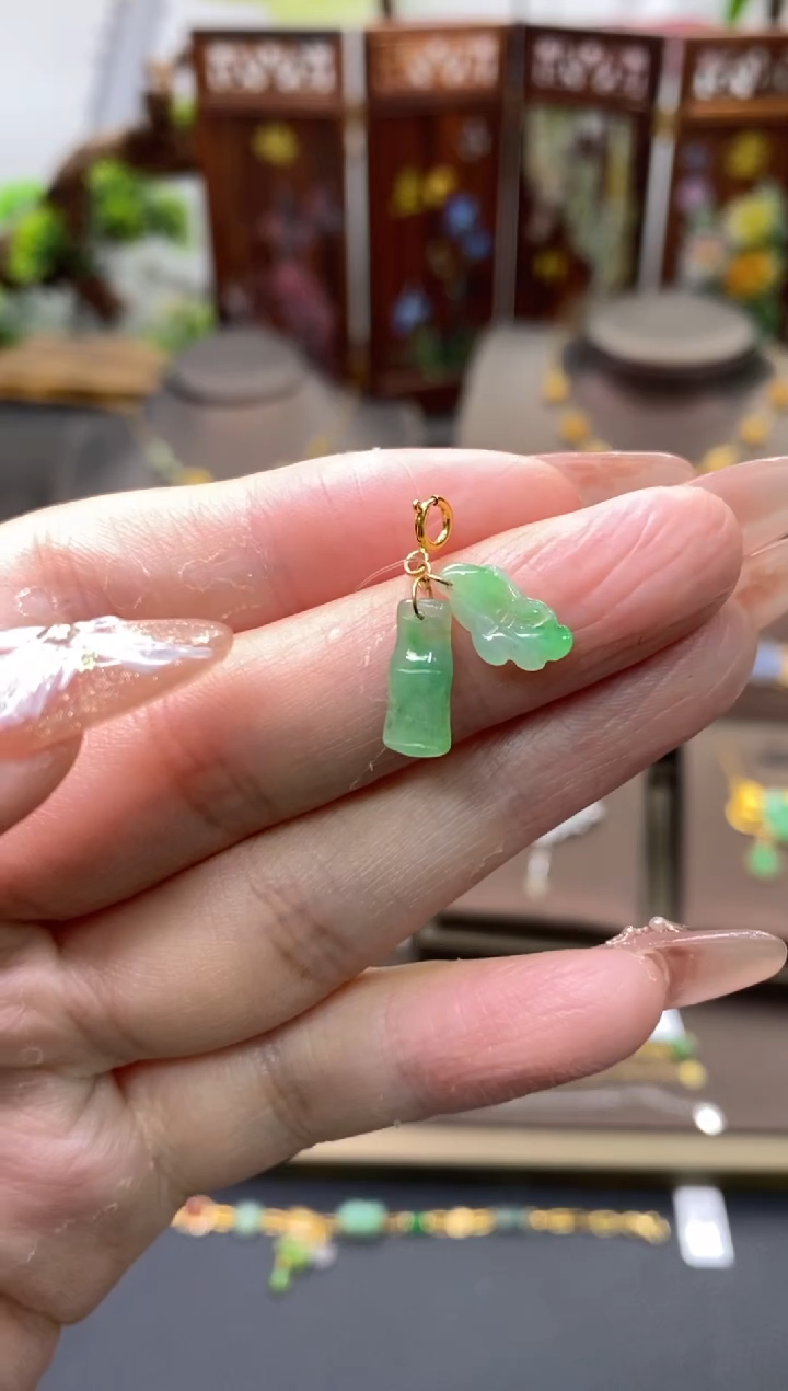 【闪购商品】翡翠颈饰18K金镶嵌净货11144