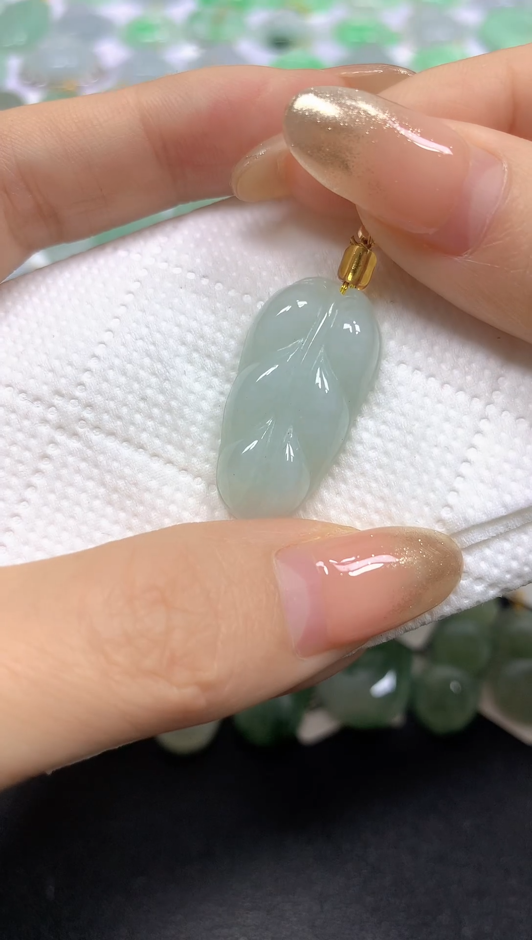 颈饰未镶嵌翡翠A货