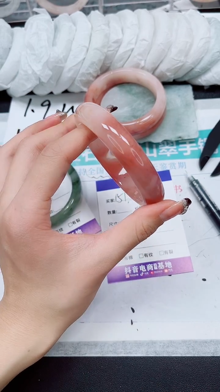 【闪购商品】石英质玉手镯未镶嵌A151-61/62/63