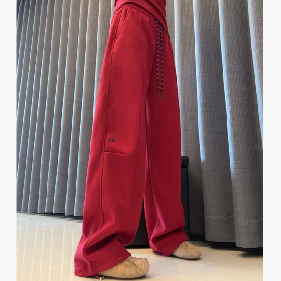 潮流款欧姐家冬款新年红色爆款字母直筒卫裤