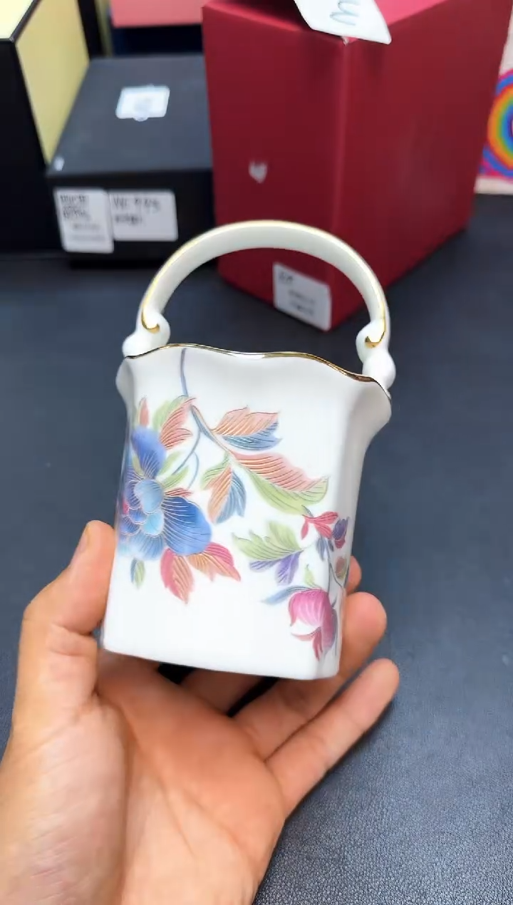 瓷片全新正品一件不留@@QW60
