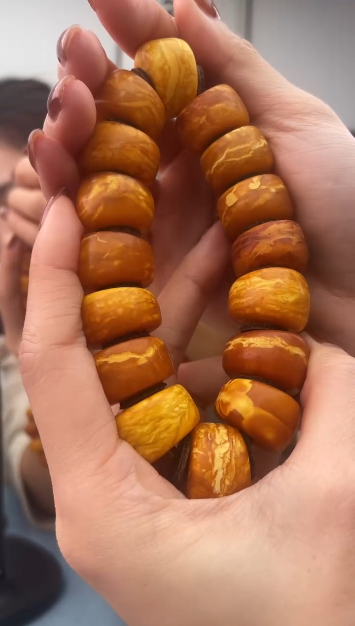 【闪购商品】蜜蜡珠宝奇石未镶嵌071，假一罚十