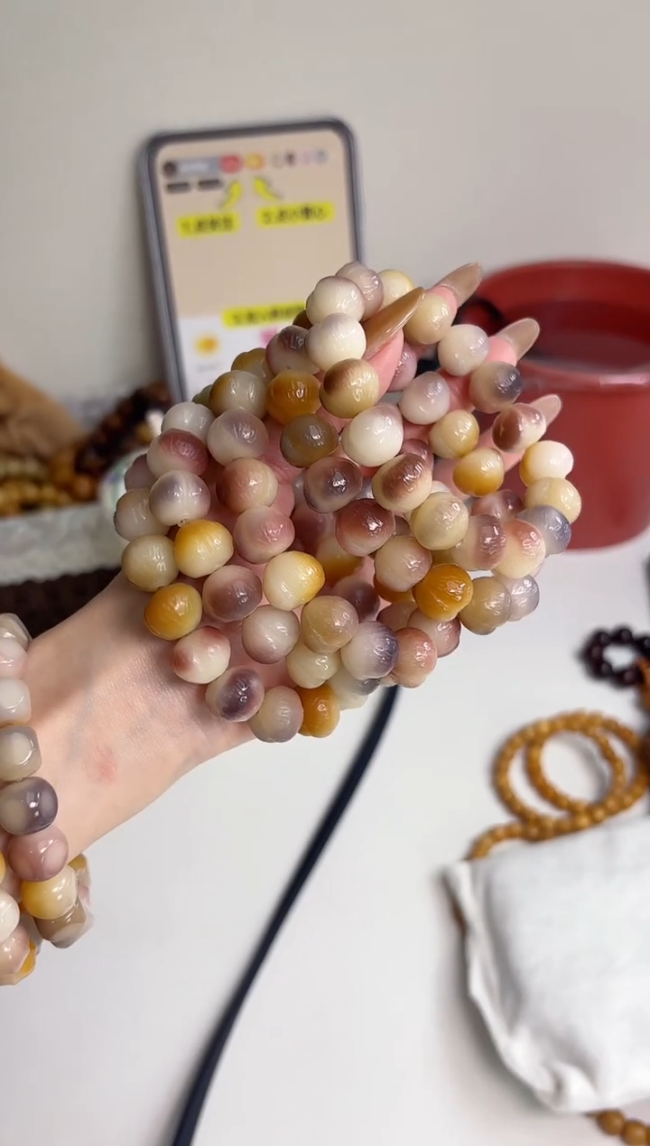 手串菩提根/象牙果p03紫美人玉化拉丝屁桃14mm手串随机