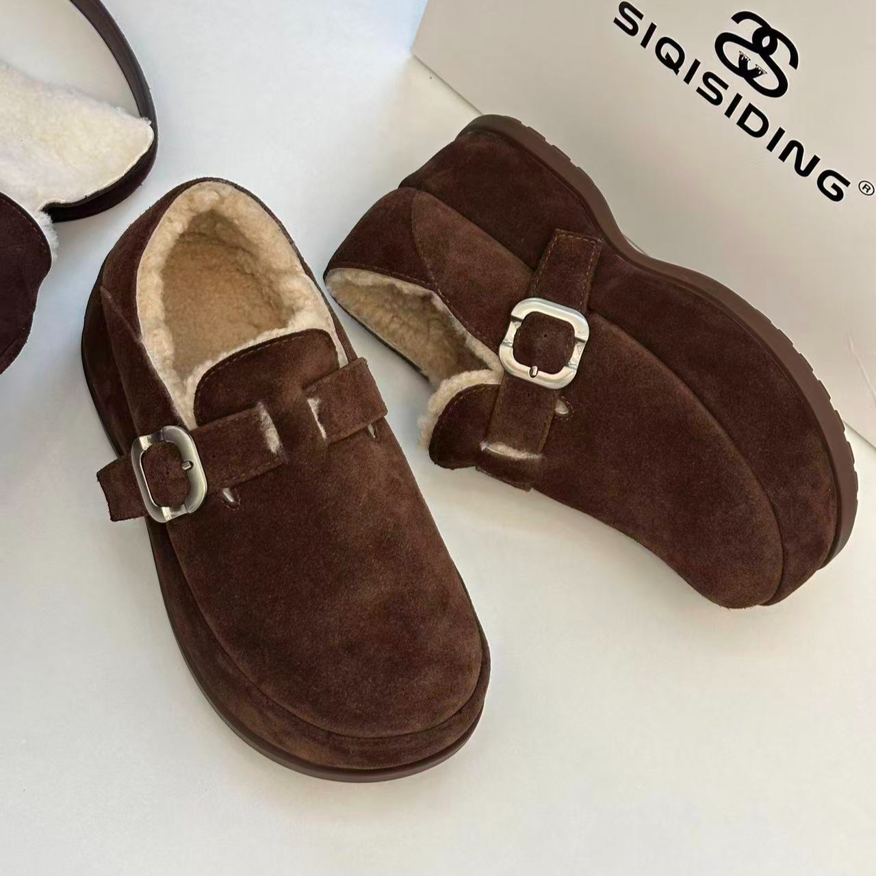 LI AJIGIRL/阿吉女·原创设计 一脚蹬乐福毛毛鞋#M5202