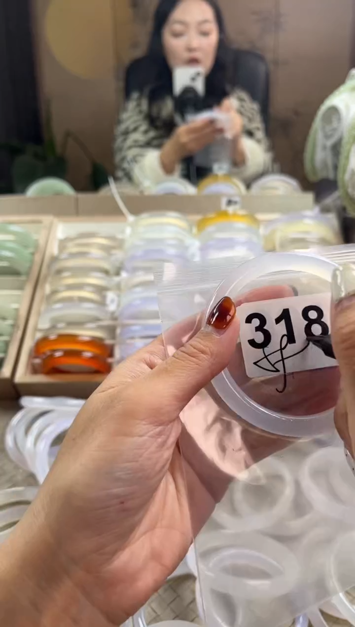 手镯玛瑙/玉髓未镶嵌318