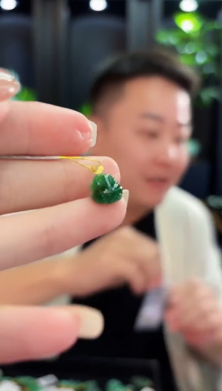 吊坠(不含链)18K金镶嵌翡翠 缅甸A货/支持复检/一件