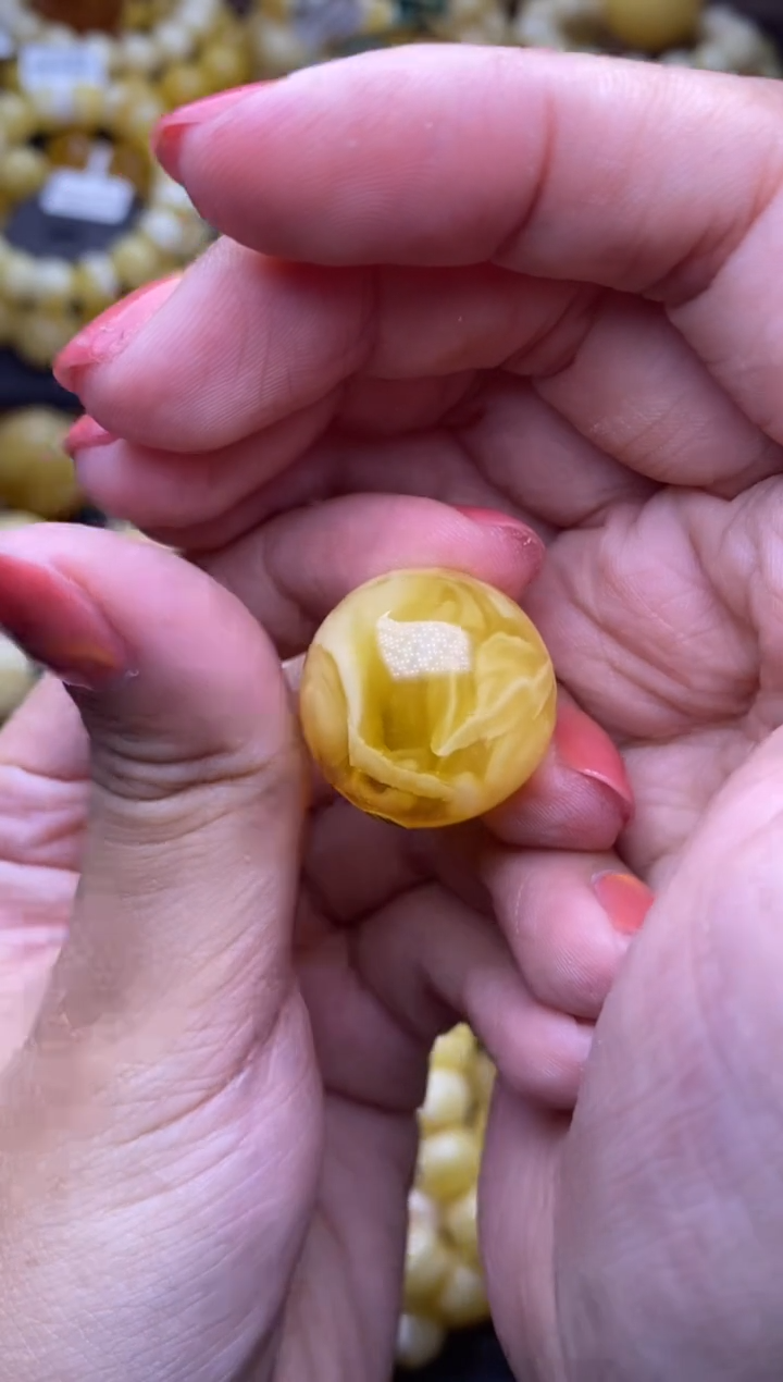 【闪购商品】琥珀裸石未镶嵌 大小姐珠宝严选49