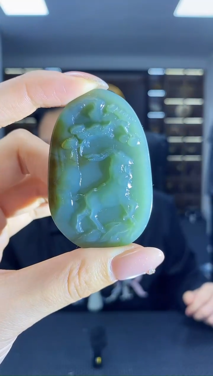 颈饰未镶嵌和田玉3