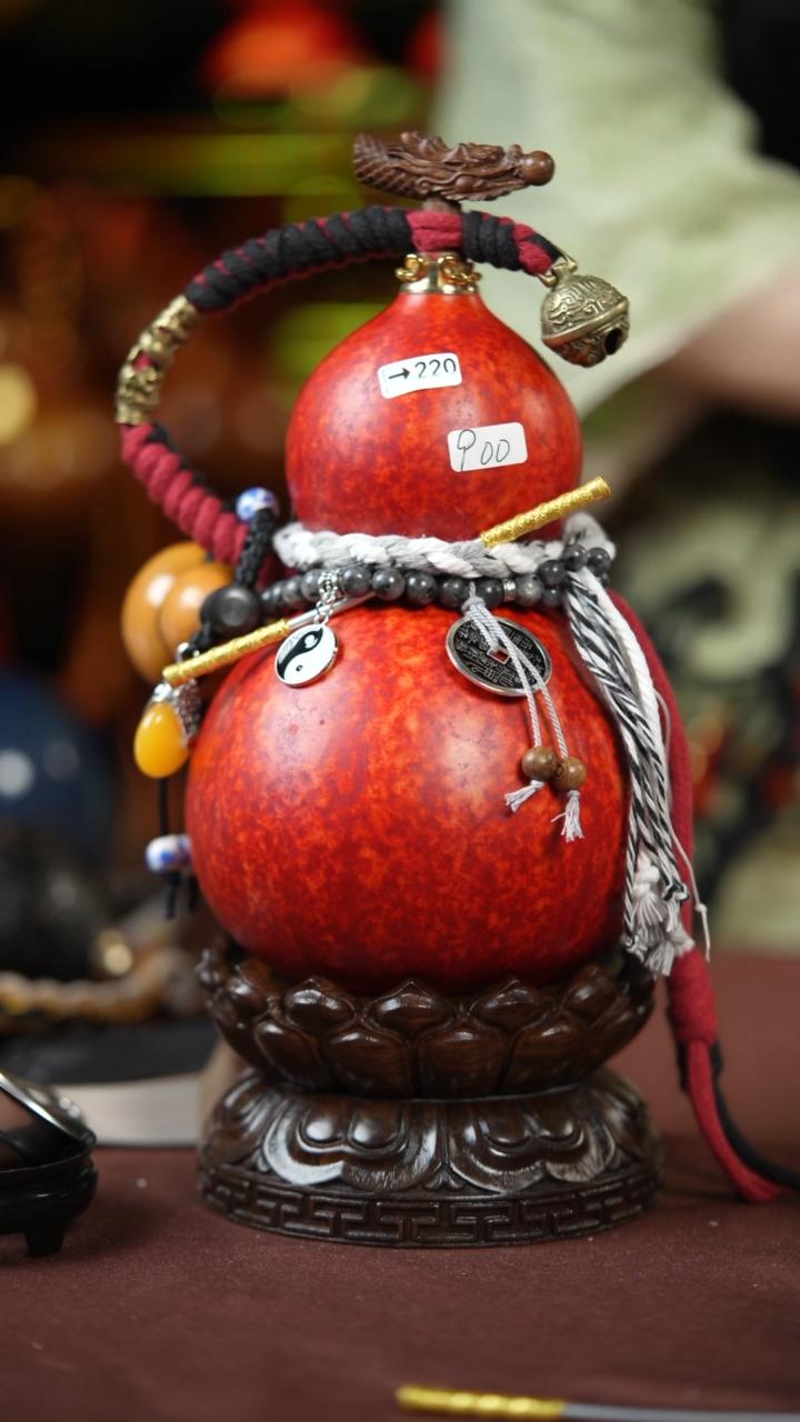 【闪购商品】220号900ml左右的非遗漆器酒葫芦