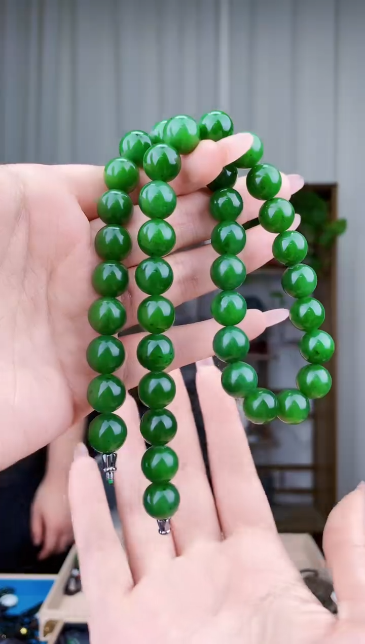 和田玉未镶嵌挂件拍一发一，多样性发货！