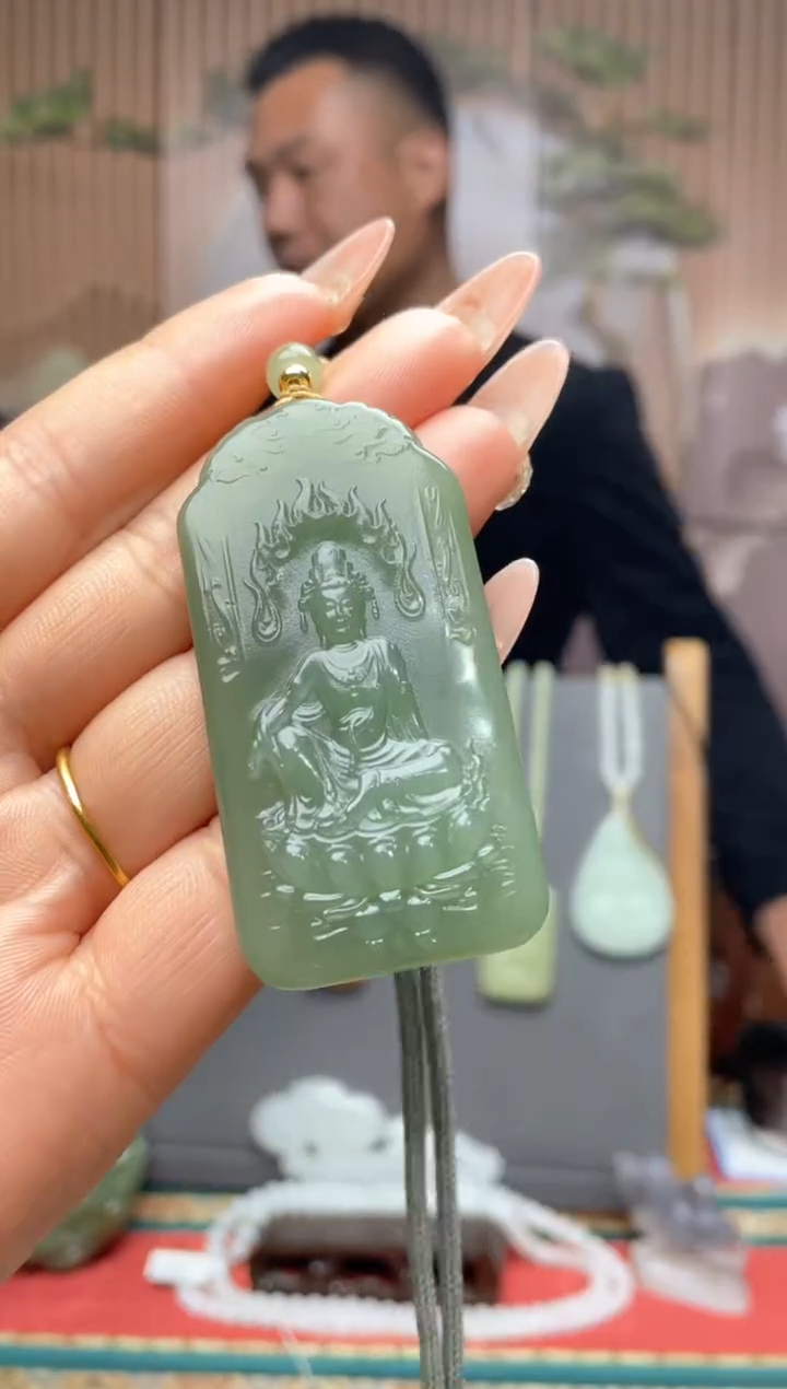 【闪购商品】和田玉颈饰未镶嵌一