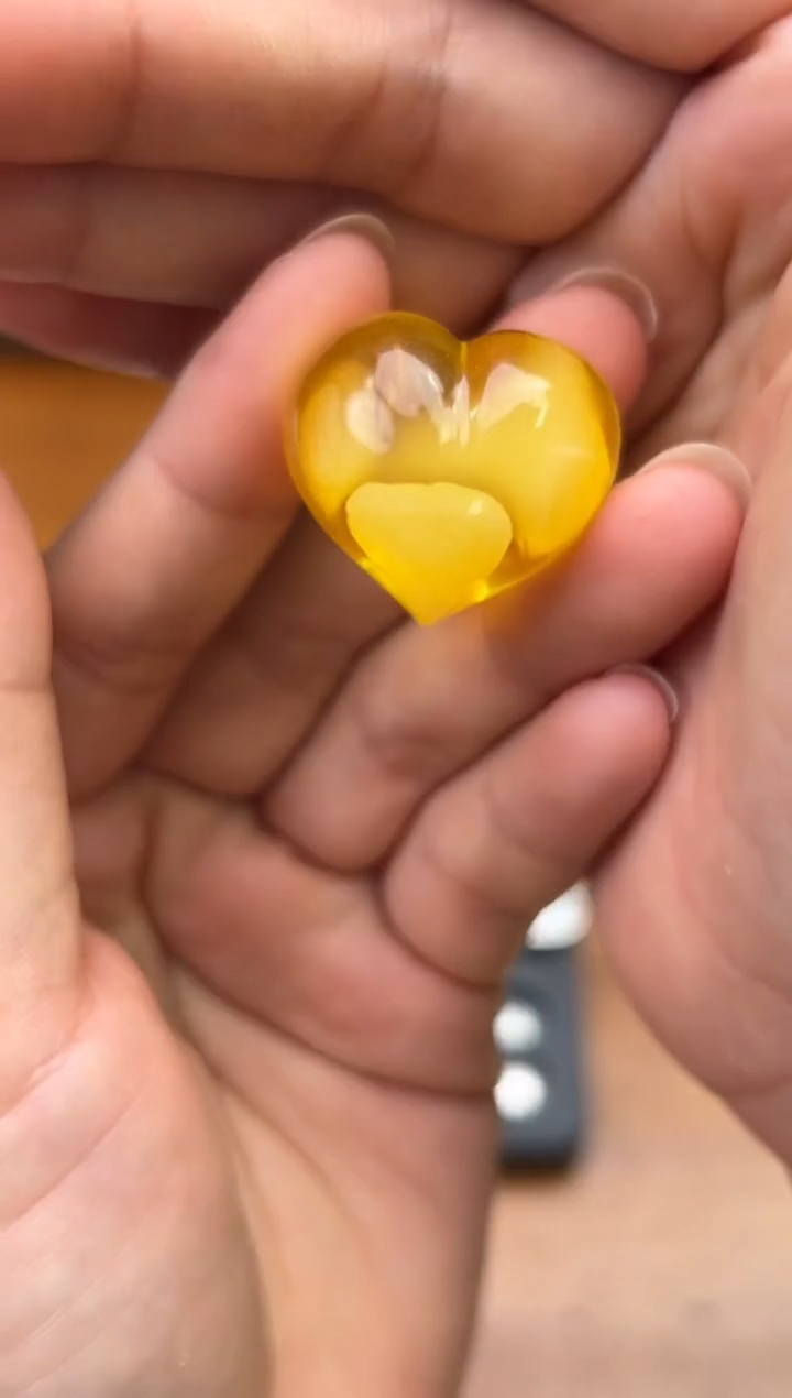裸石琥珀未镶嵌蜜蜡吊坠