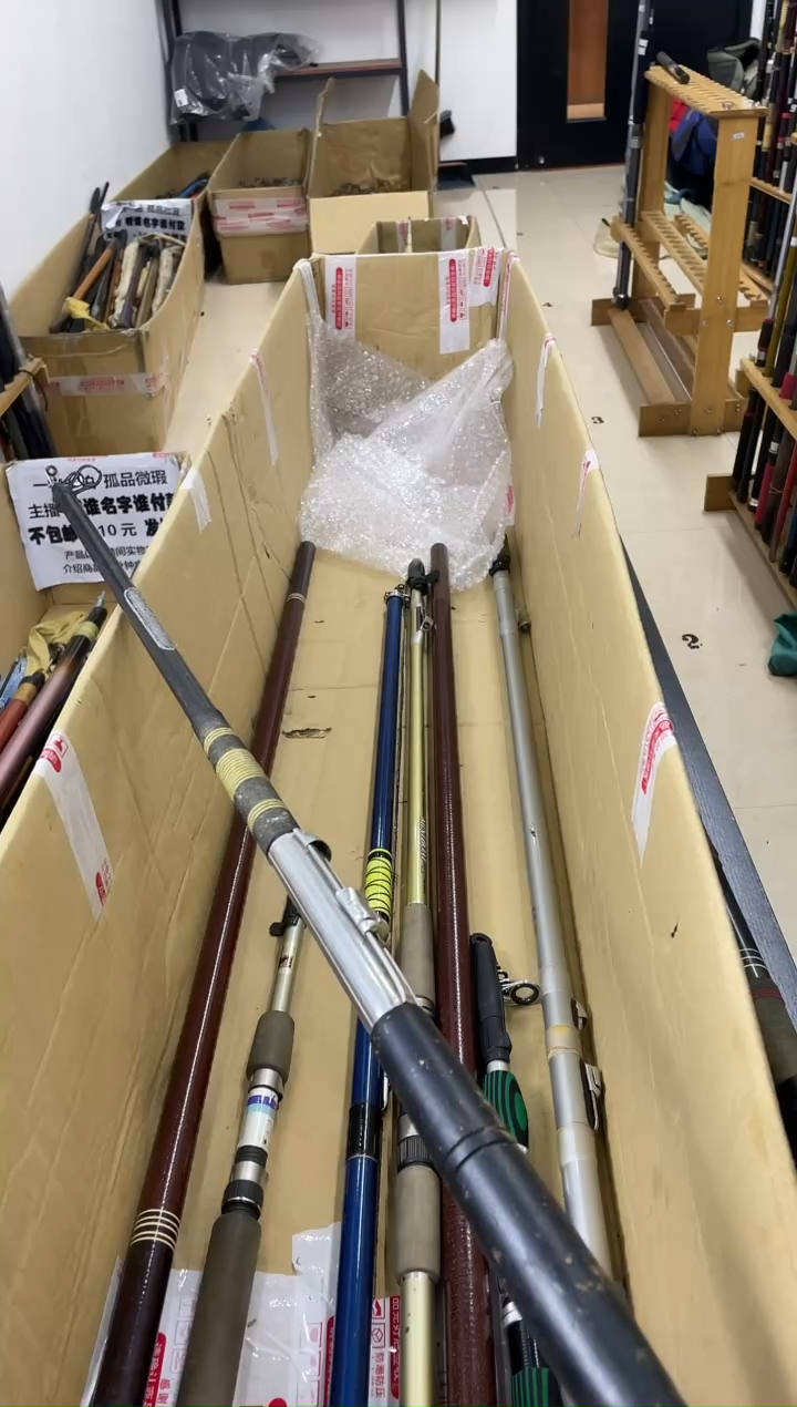 米**爷孤品微瑕，以直播间介绍为准，加10元发顺丰。