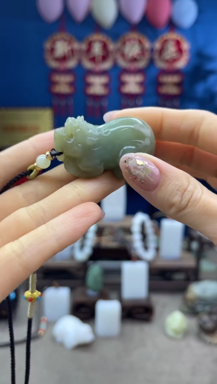 【闪购商品】和田玉颈饰未镶嵌1