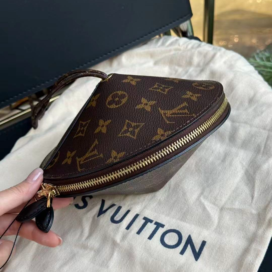 99新 LouisVuitton/路易威登  老花飞碟包