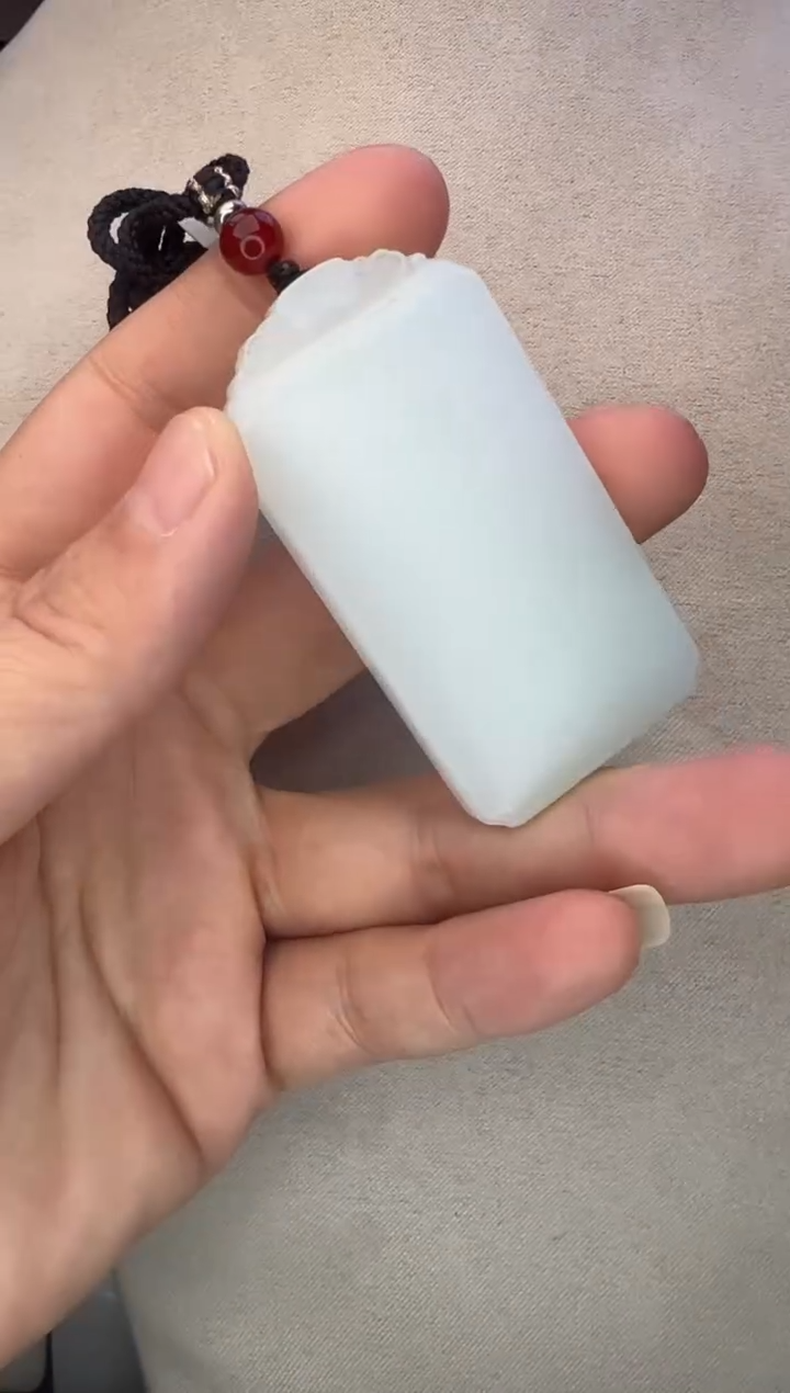 【闪购商品】和田玉颈饰未镶嵌E