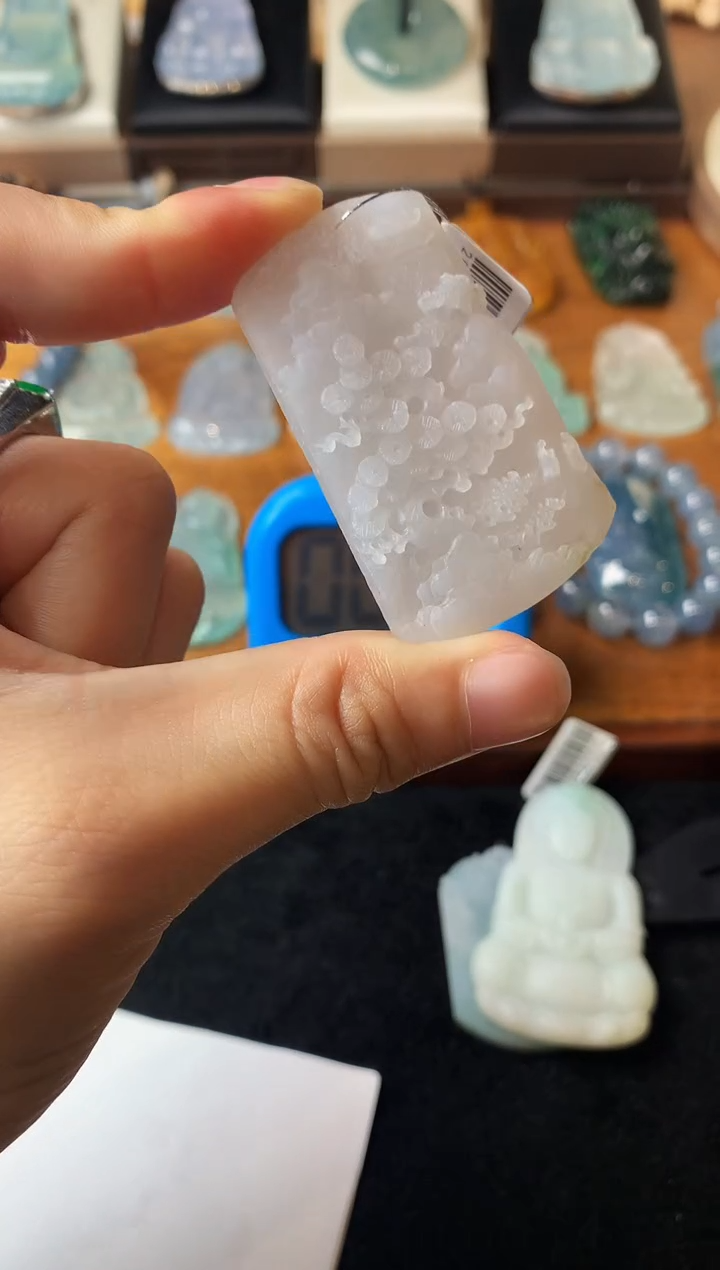 未镶嵌定制翡翠尘**剑毛货不退不换