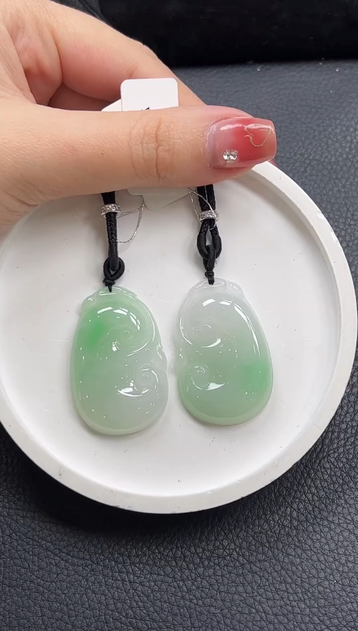 【闪购商品】翡翠颈饰未镶嵌YM1012-7如意多样性发1件