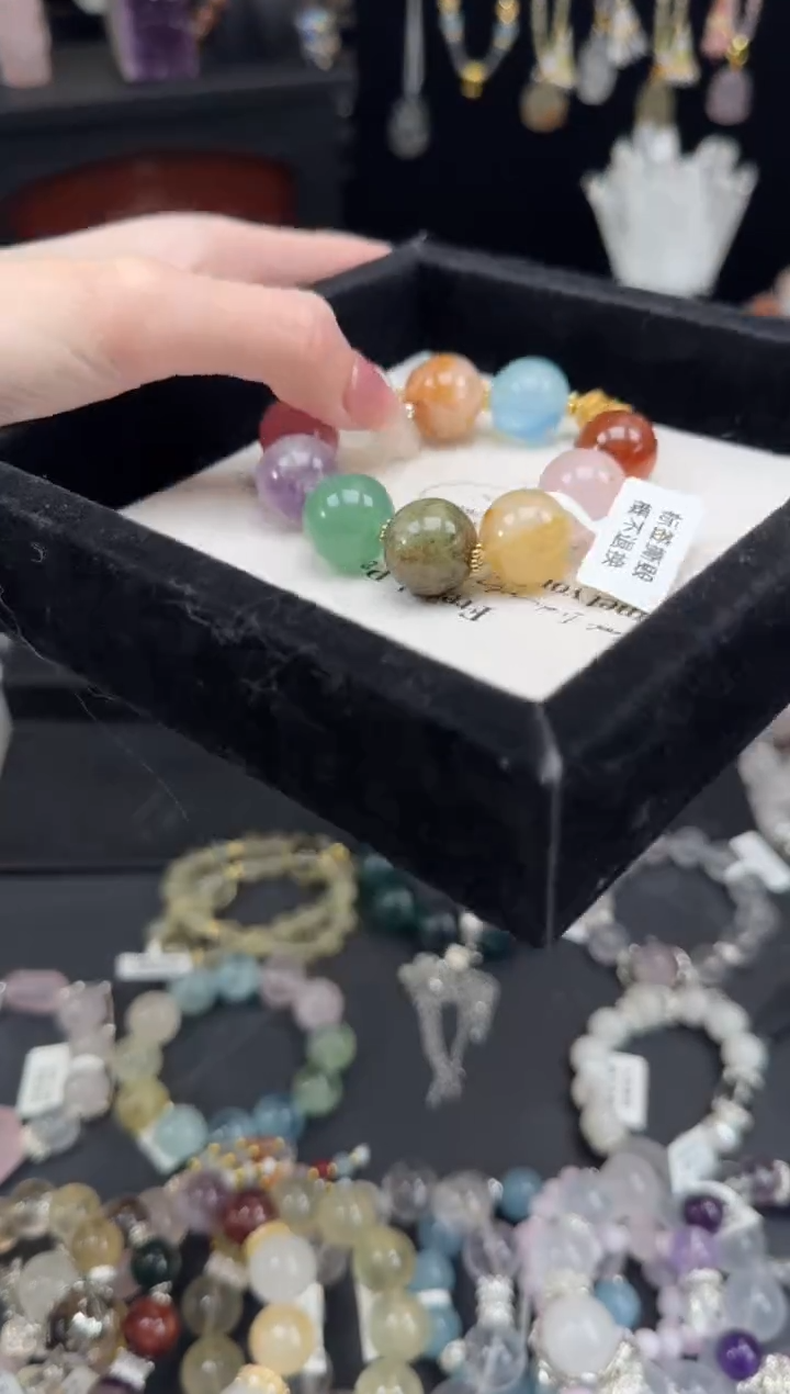 【闪购商品】水晶手链未镶嵌天然水晶 多样性发货