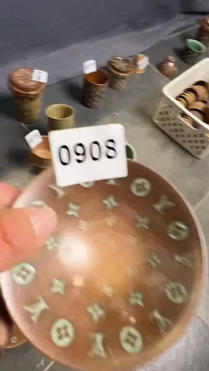 龙泉窑老花斗笠杯0908微瑕