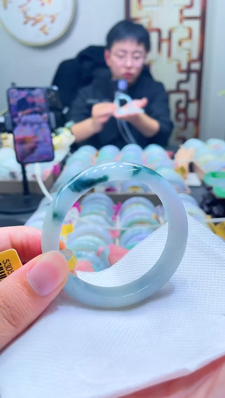 未镶嵌手镯翡翠09-53