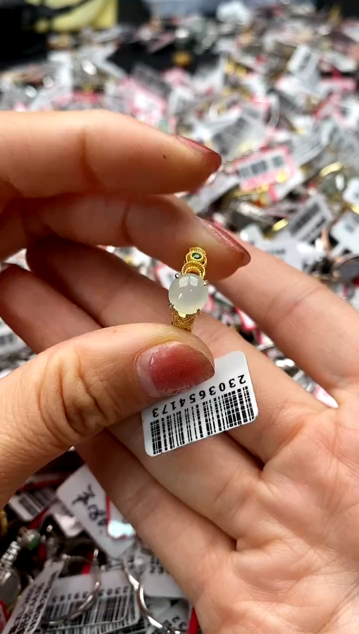 【闪购商品】翡翠戒指银S925镶嵌7777777   9