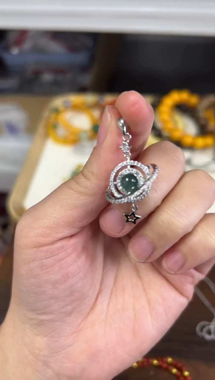 颈饰未镶嵌翡翠蓝水翡翠镶嵌星球款吊坠[46]