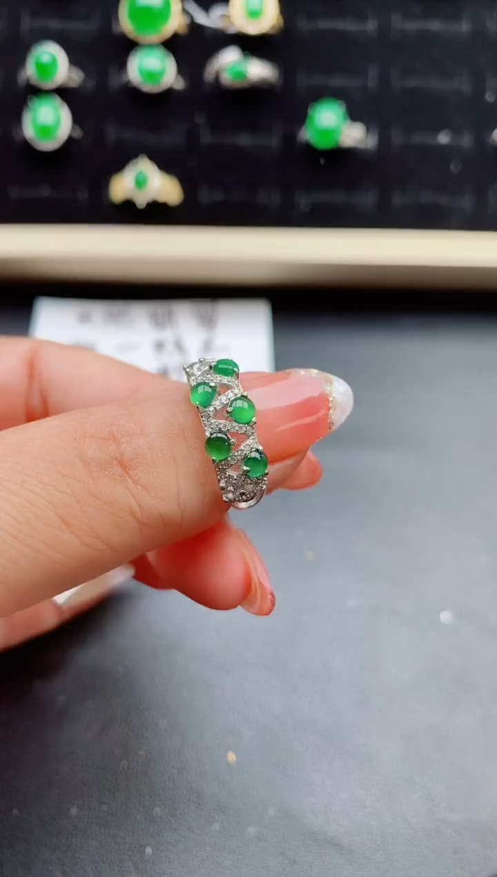 【闪购商品】翡翠戒指银S925镶嵌5080
