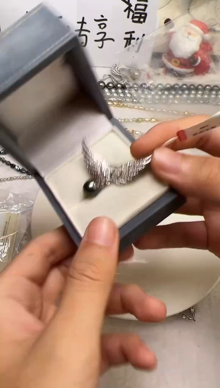 未镶嵌胸饰海水珍珠珍珠