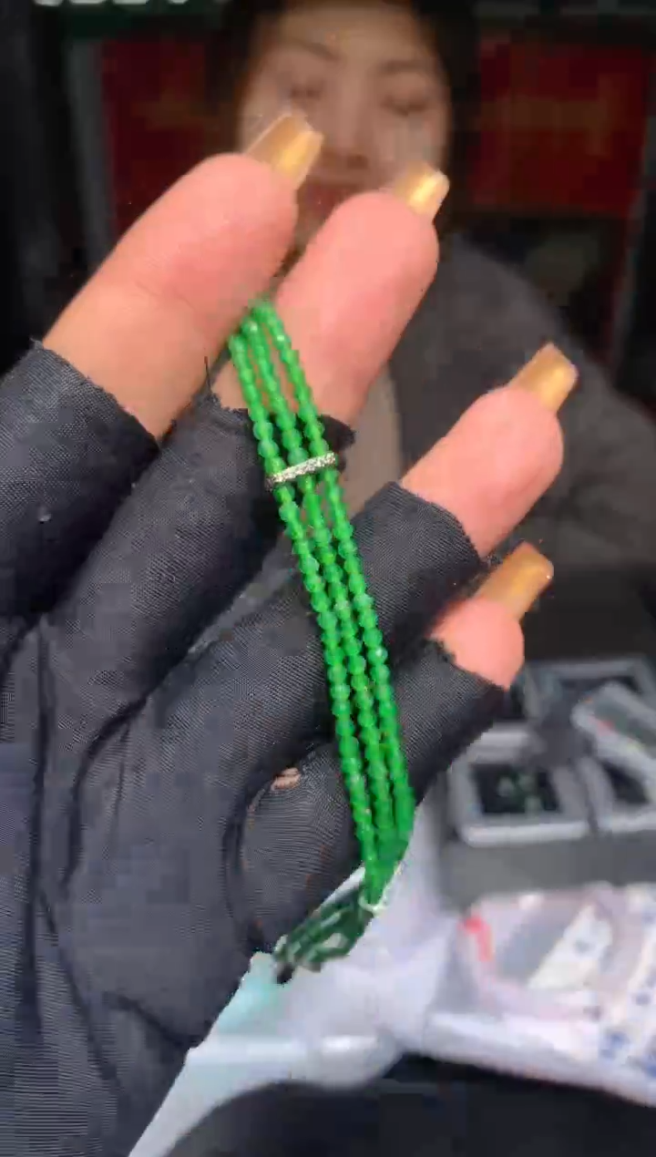 【闪购商品】定制翡翠未镶嵌70定制翡翠-多样性发货（发其一）