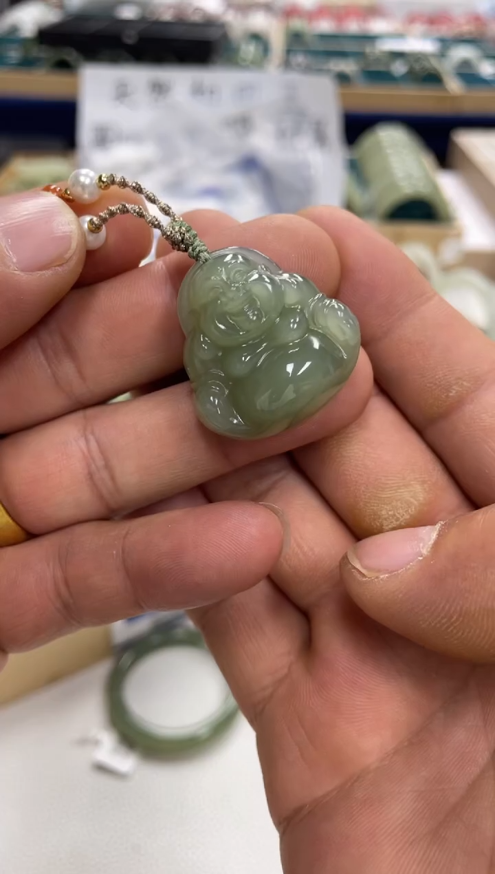 颈饰未镶嵌和田玉和田玉颈饰卡30冰湖水色