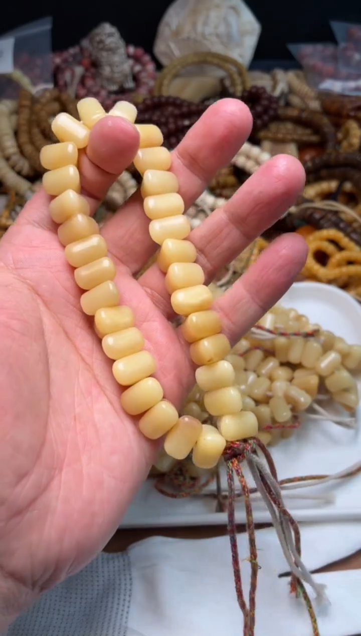 牛骨其他N216-小方手持-有棕裂