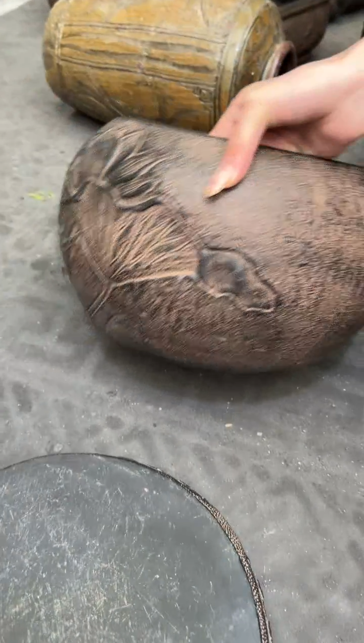 陶土【火山泥】荷缘缸