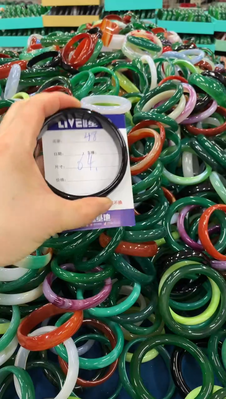 手镯玛瑙/玉髓未镶嵌48