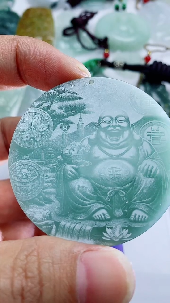 【闪购商品】翡翠吊坠(不含链)未镶嵌多样性随机发其一