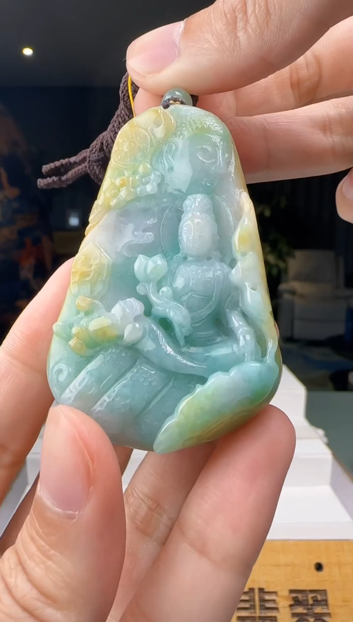 【闪购商品】翡翠吊坠(不含链)未镶嵌XM@@960Q3J11679