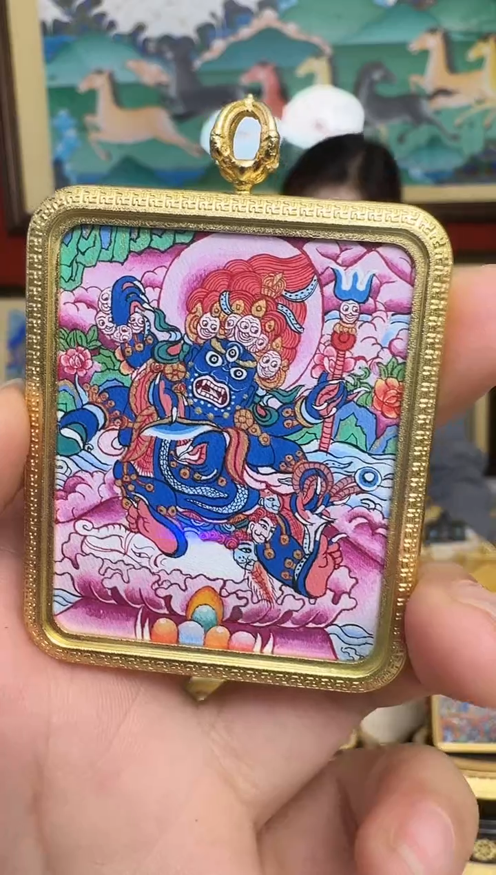 吊坠大黑-热贡纯手绘