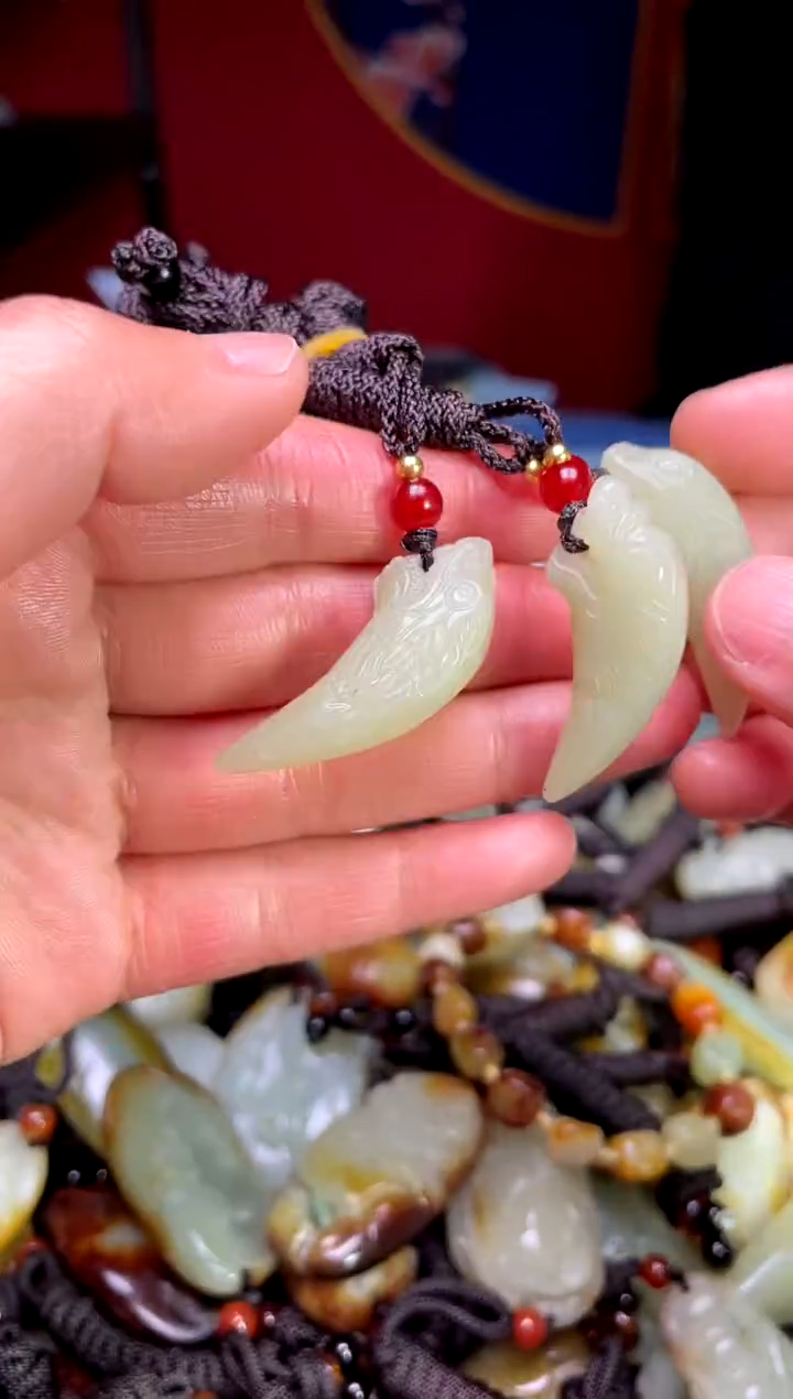 【闪购商品】和田玉颈饰未镶嵌123